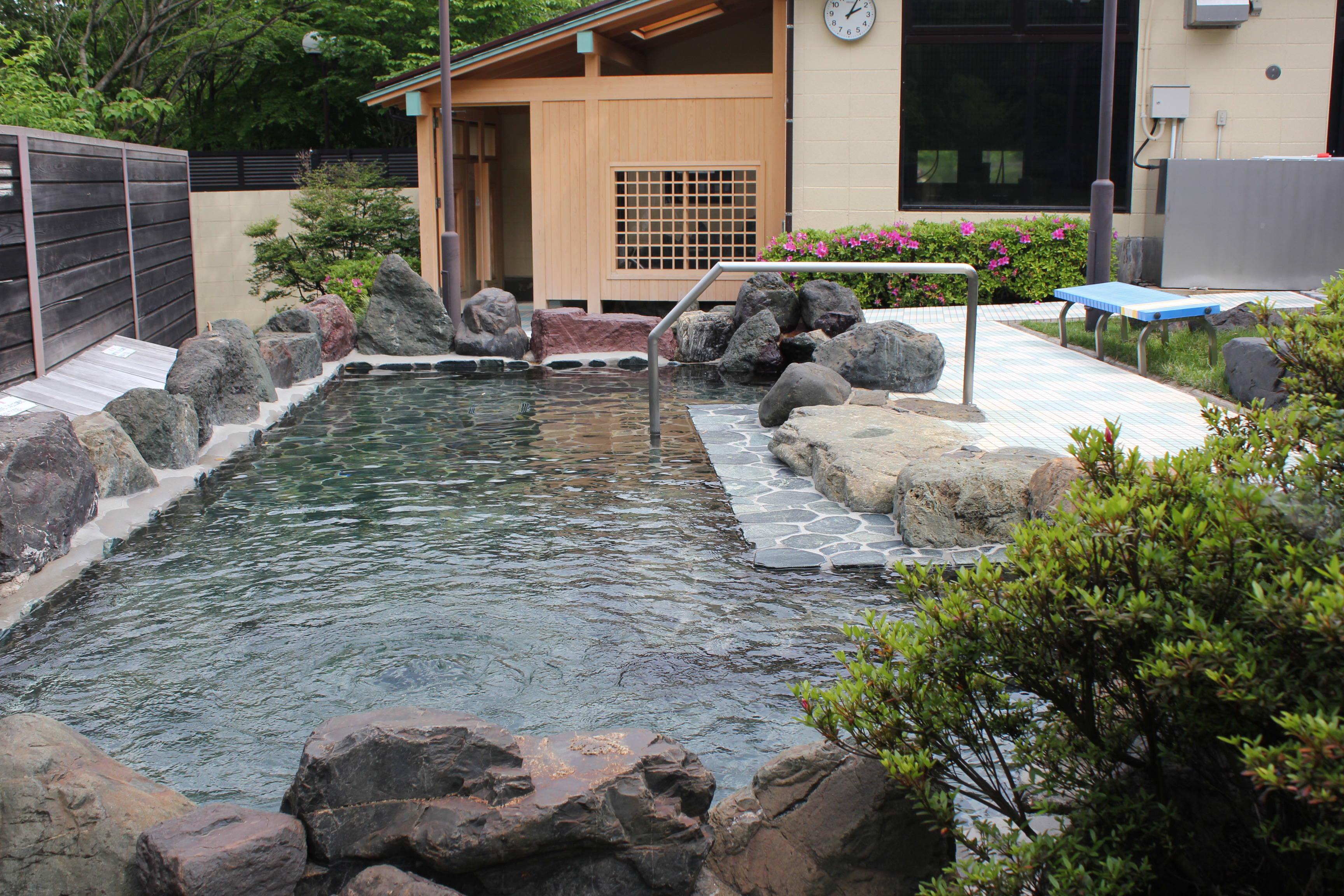 公式 天然温泉 池田温泉